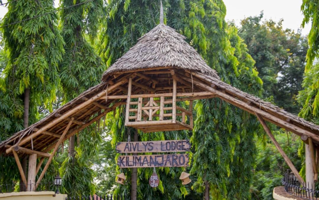 Aivlys Lodge Kilimanjaro Msaranga Esterno foto