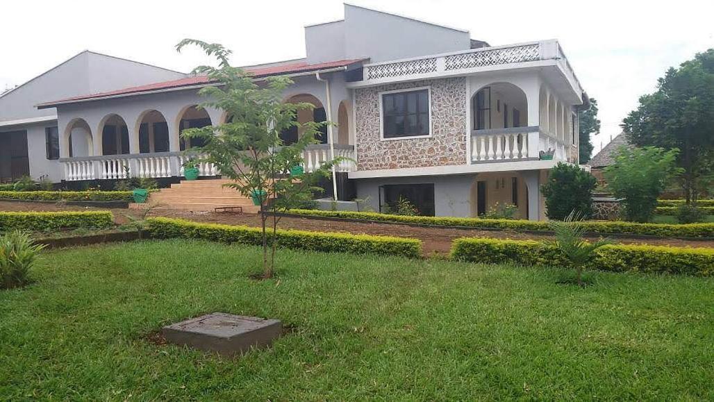 Aivlys Lodge Kilimanjaro Msaranga Esterno foto